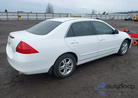 2007 Honda Accord 2.4 Ex z USA, uszkodzony, nr VIN 1HGCM56797A202361
